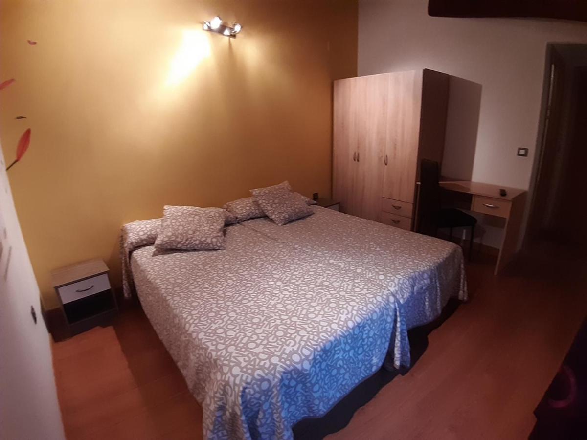 Vivienda Turistica La Catedral Villa Santo Domingo De La Calzada Eksteriør billede